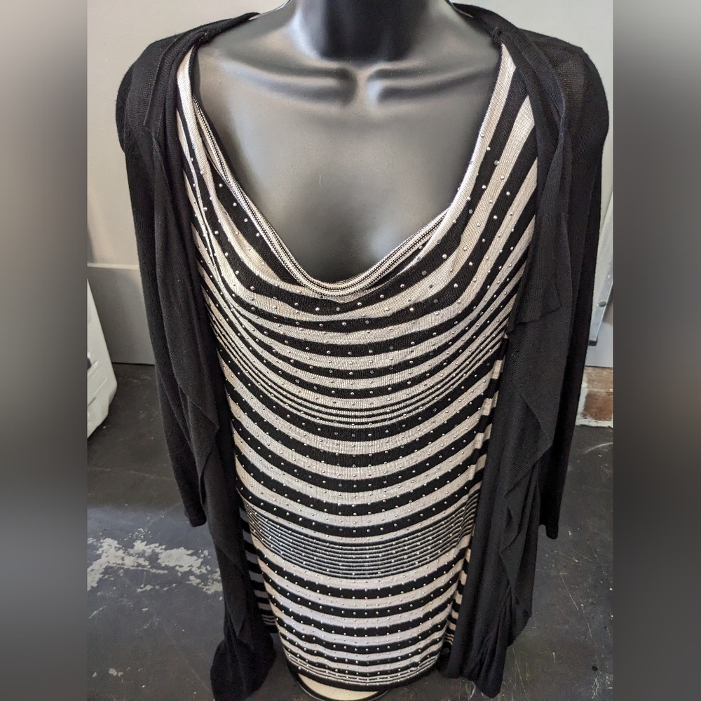 Women's Medium Roz & Ali Top